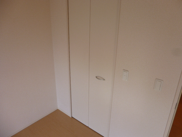 ラフェスタ春日の物件内観写真