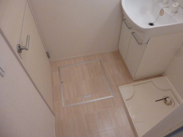 ラフェスタ春日の物件内観写真