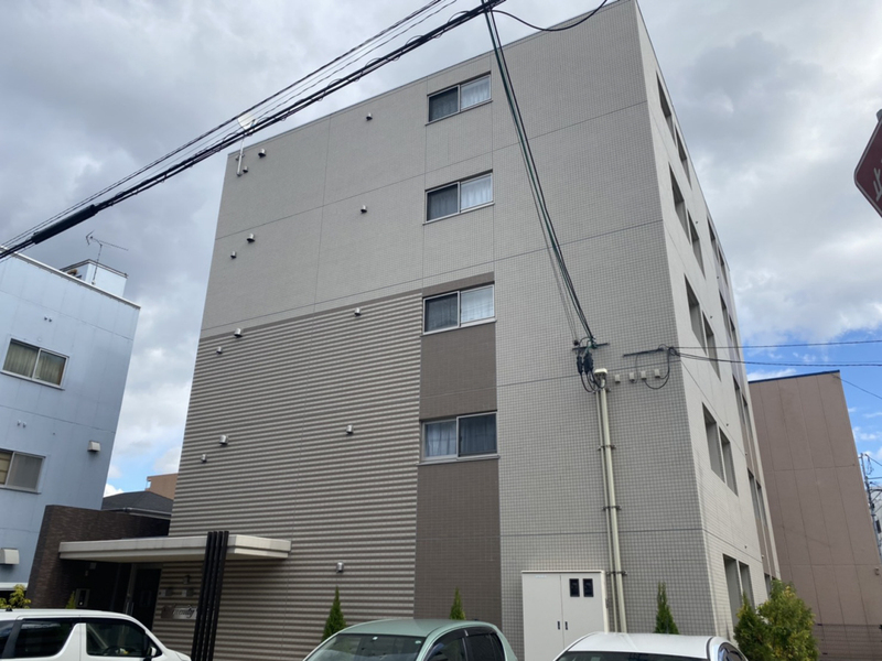 Amenity Westの物件外観写真