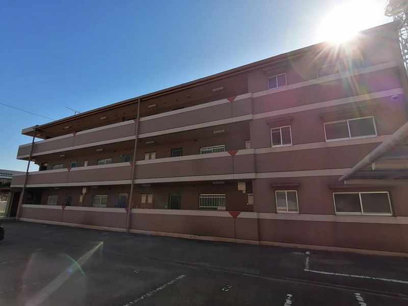 ロイヤルメゾン白浜B棟の物件外観写真