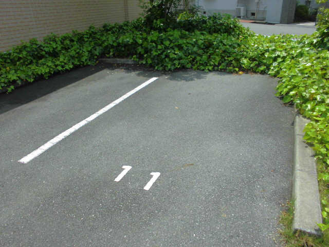 駐車場 写真37