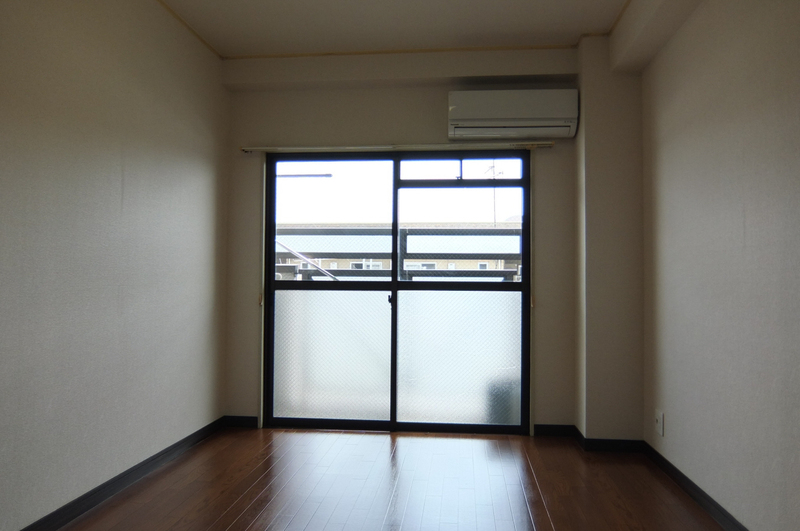 居室 写真7