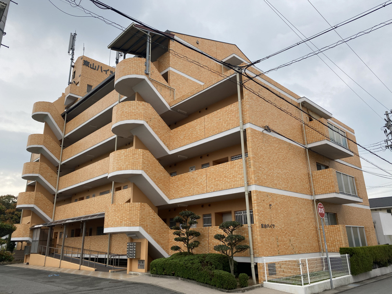 東山ハイツの物件外観写真