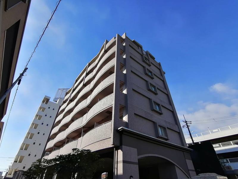 セルジュYS姫路の物件外観写真