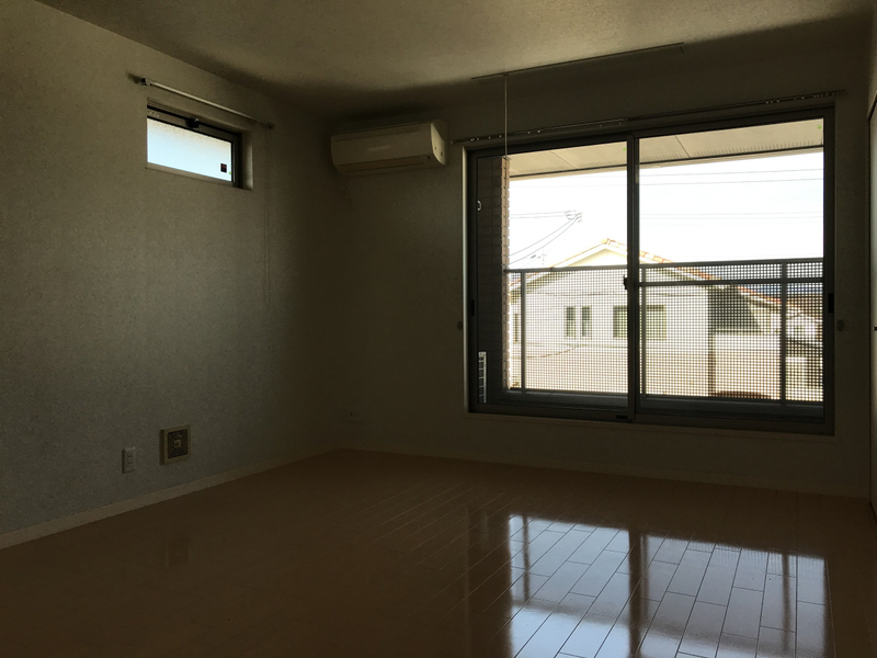 プリムローズⅡ番館の物件内観写真