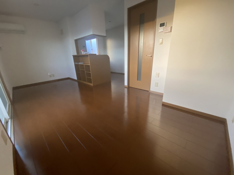 リビングタウン古坂壱番館Bの物件内観写真