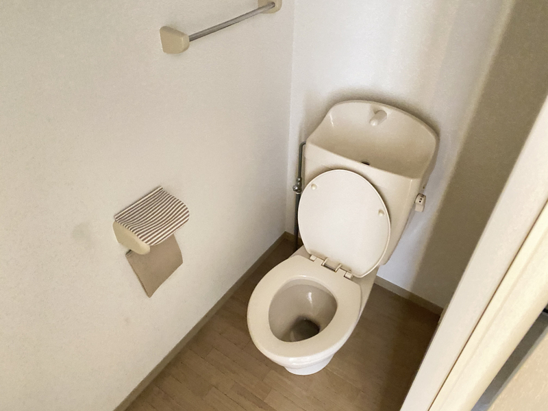 ラルジュ八代の物件内観写真