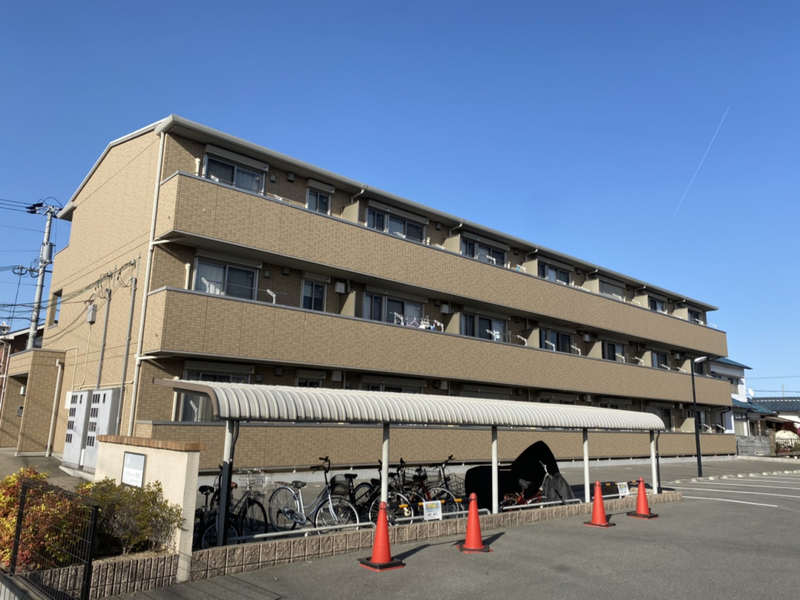 セジュール町坪の物件外観写真