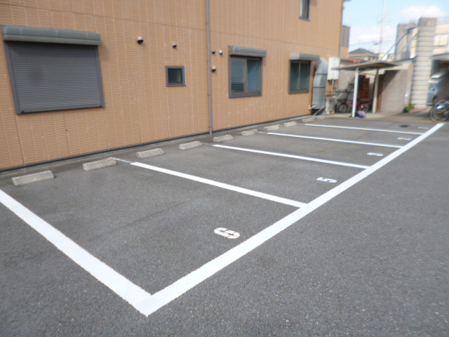 パークハイム弐番館 A棟の物件外観写真