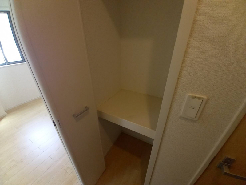 カプリスコートバードⅡの物件内観写真