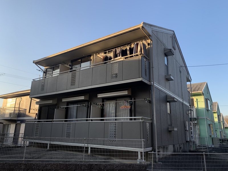 ジュネス青山の物件外観写真