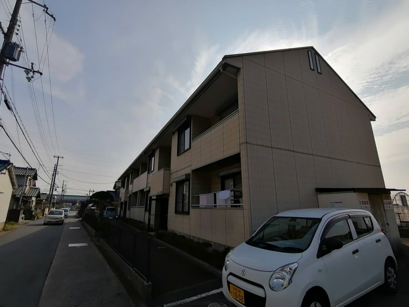 ウォームフロント岡田の物件外観写真
