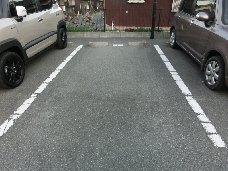 グレイシャスの物件外観写真