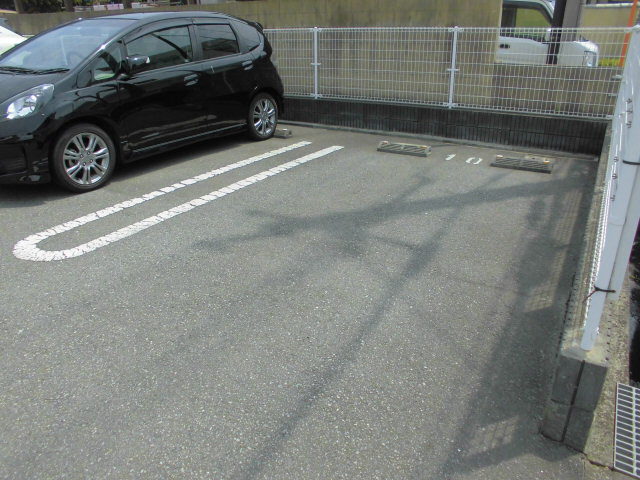 駐車場 写真10