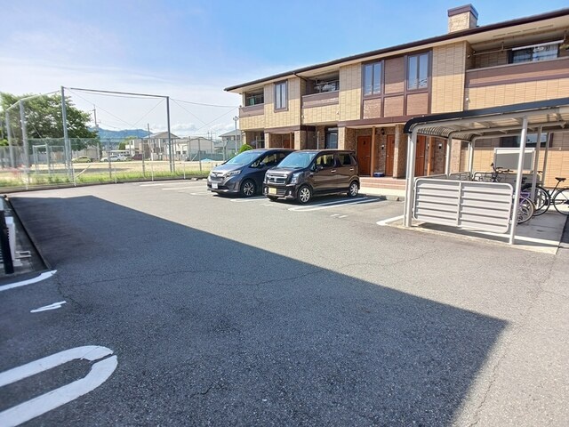 駐車場 写真13