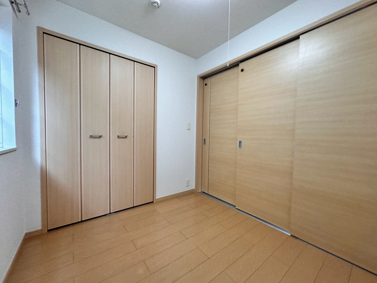 寝室 写真6