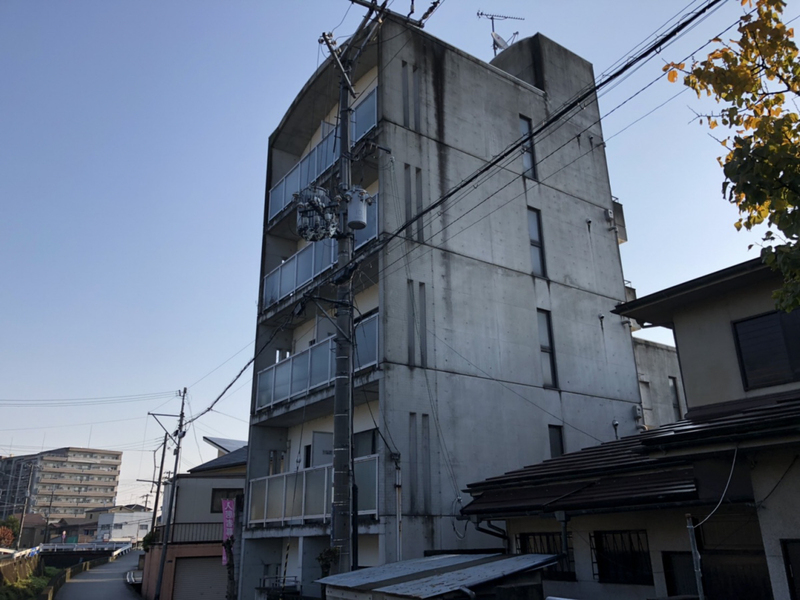 カレッジ北八代の物件外観写真