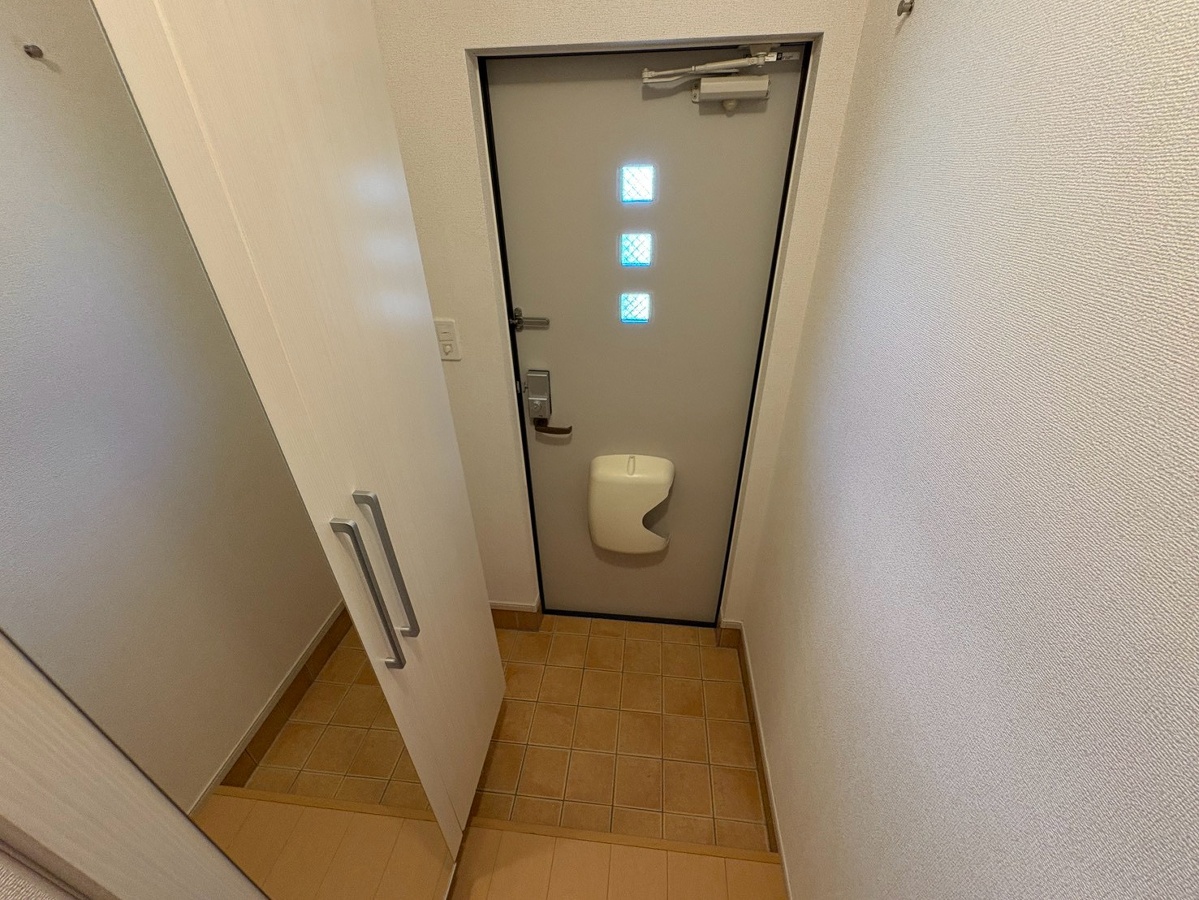 玄関 写真8