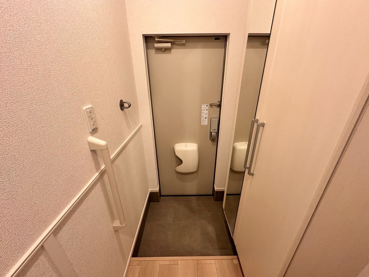 玄関 写真8