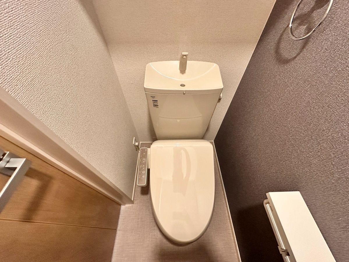 ラ ヴィヴァーチェの物件内観写真