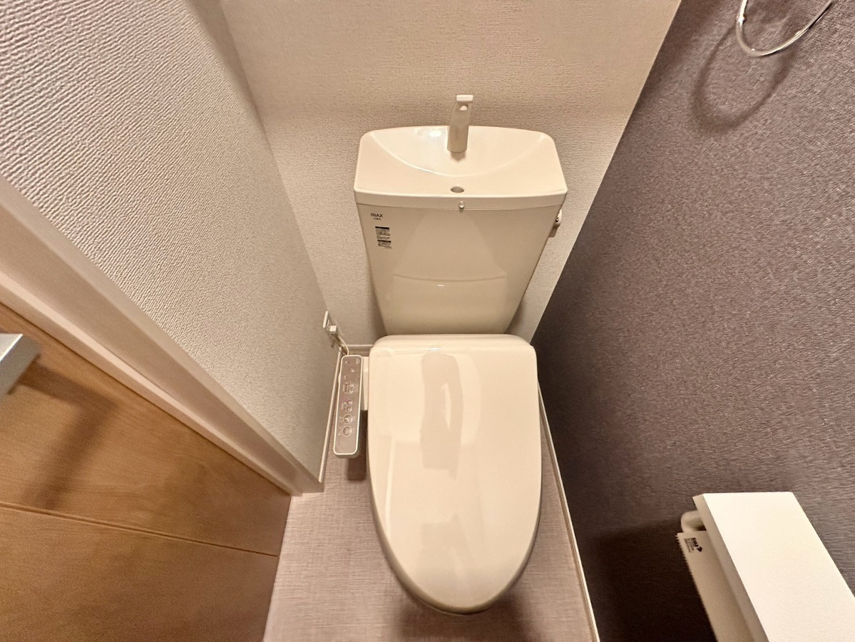 ラ ヴィヴァーチェの物件内観写真