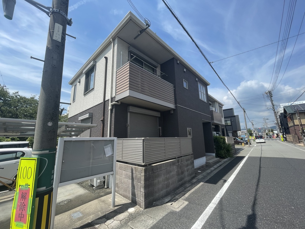 シャーメゾン華の物件外観写真