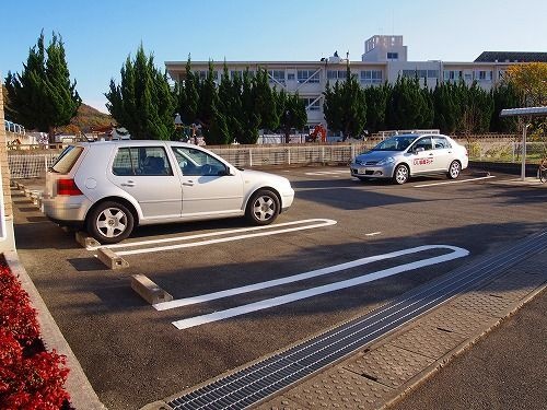 プレインカーサの物件外観写真