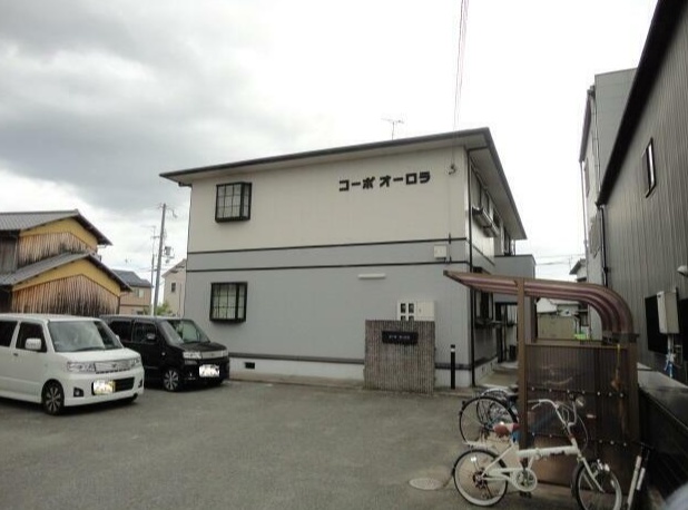 コーポオーロラの物件外観写真