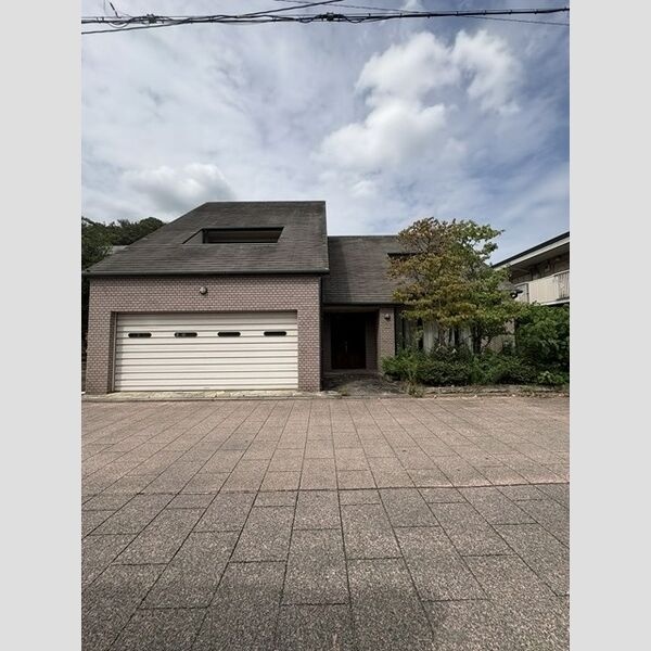 山野井町戸建の物件外観写真