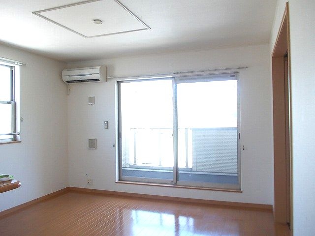 リブサニーBの物件内観写真