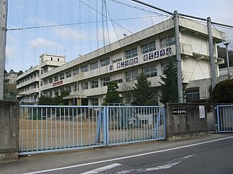 姫路市立安富中学校まで752m (徒歩10分) 写真22