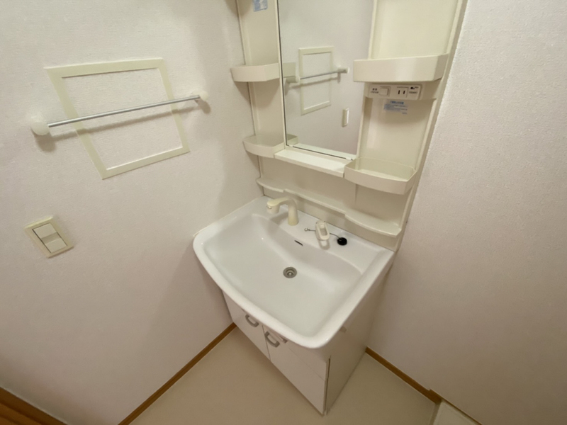サンリットベルBの物件内観写真