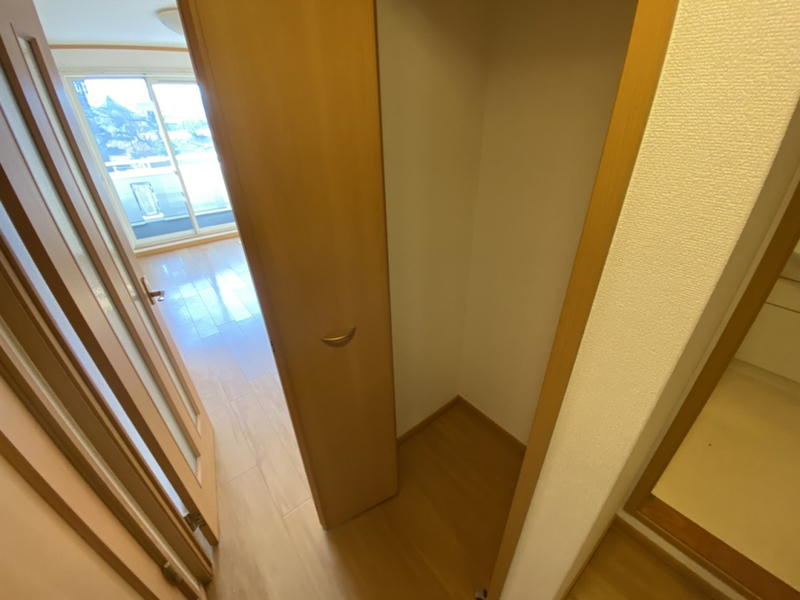 カーサ エレガンテⅠの物件内観写真
