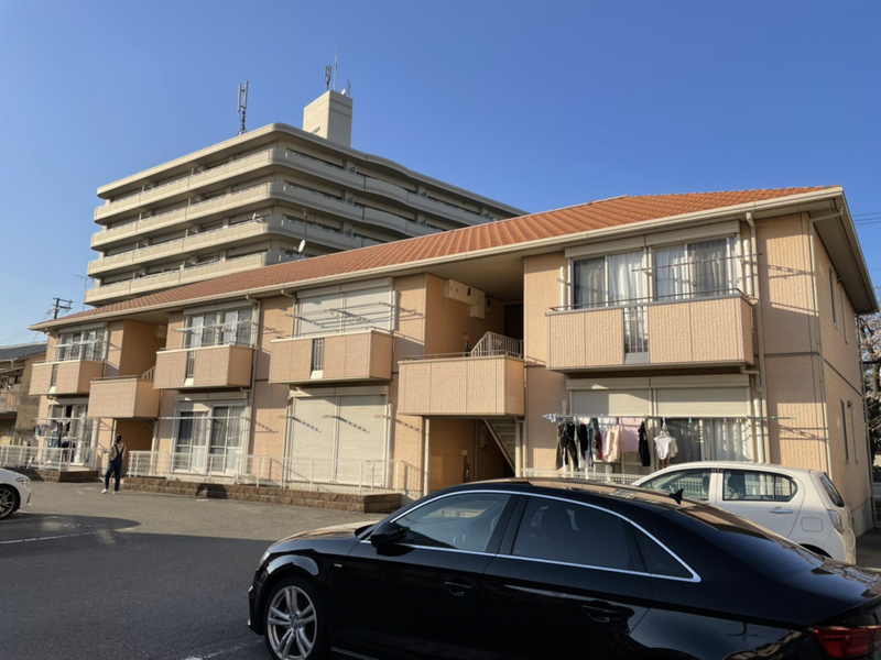 シャーメゾンかみや　Ｃ棟の物件外観写真