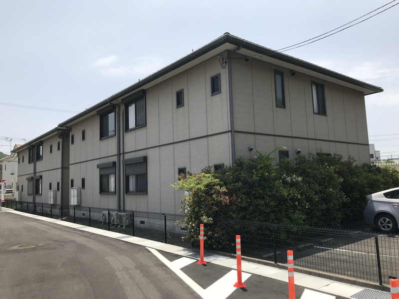 レスポワールB棟の物件外観写真