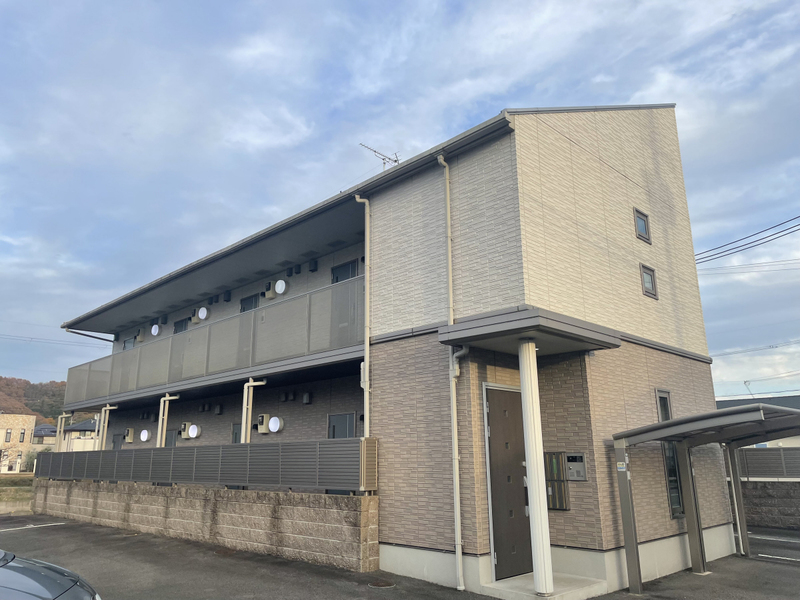 アリヴィオⅠ番館の物件外観写真