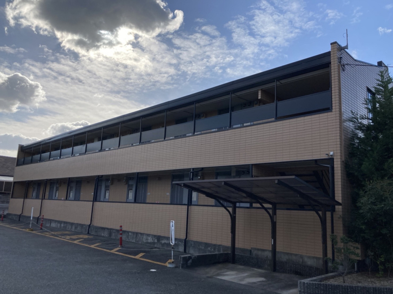 リバーサイド市川の物件外観写真