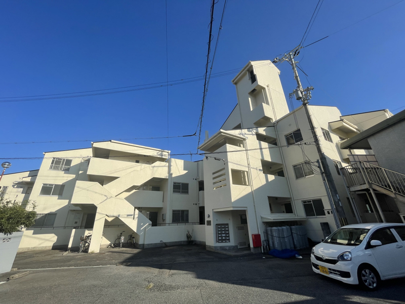 マンション大和の物件外観写真