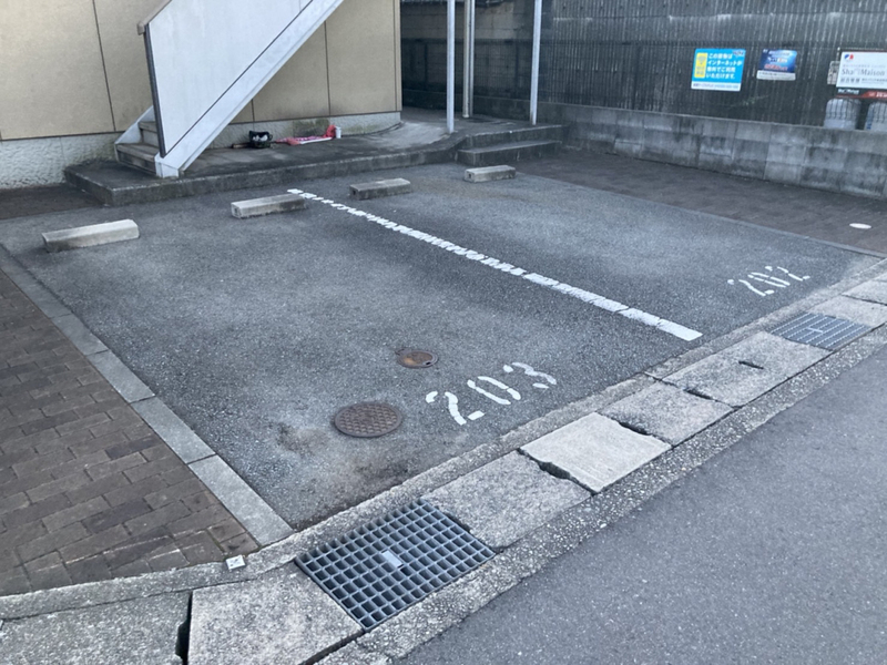 メゾンシズの物件外観写真
