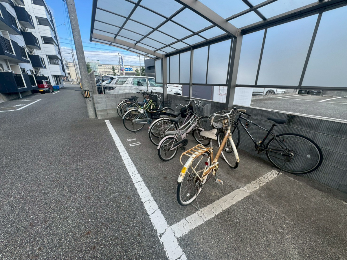 グリーンヒルズ土山の物件内観写真