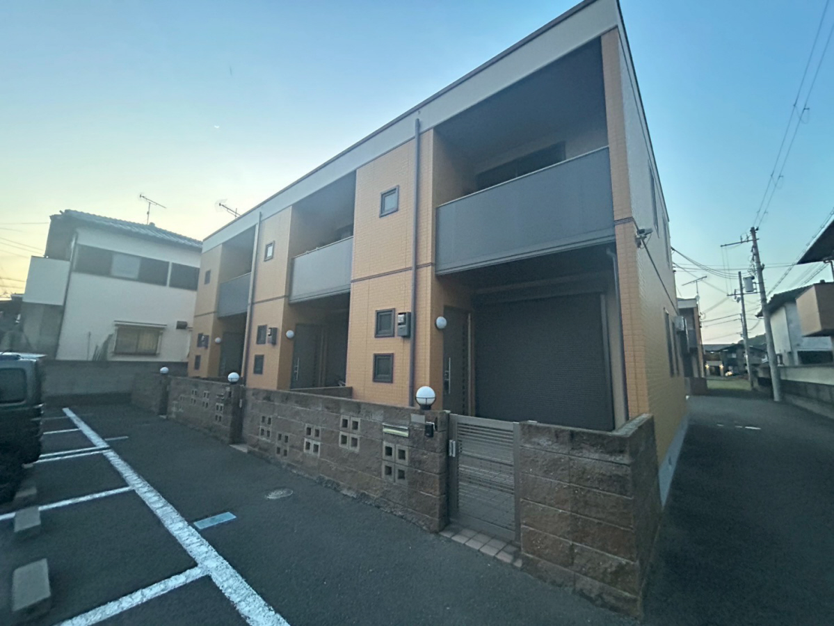 メゾンフローラ　A棟