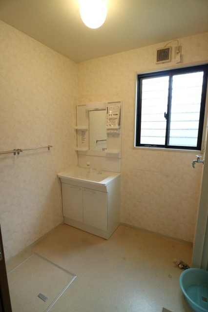 上野戸建D-roomの物件内観写真