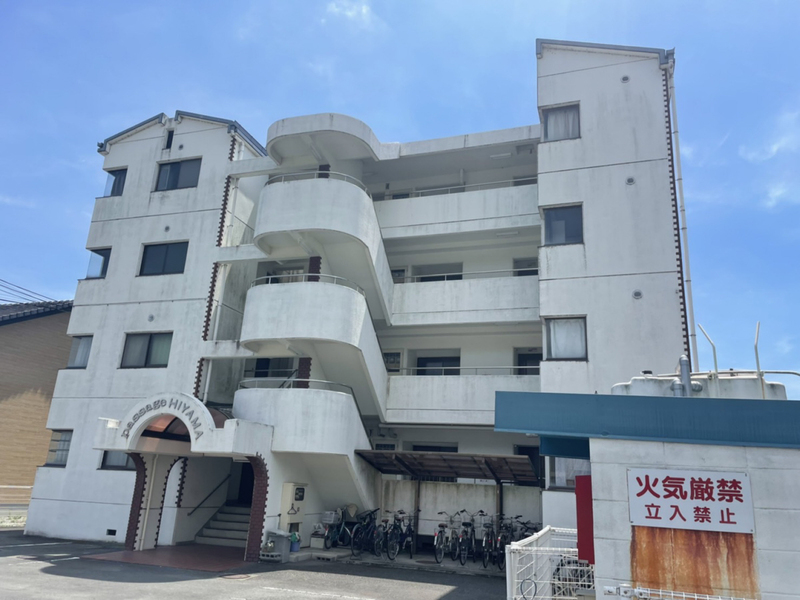 パサージュ日山の物件外観写真