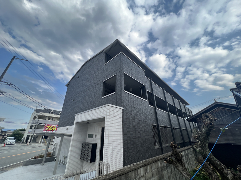 セジュール大村の物件外観写真