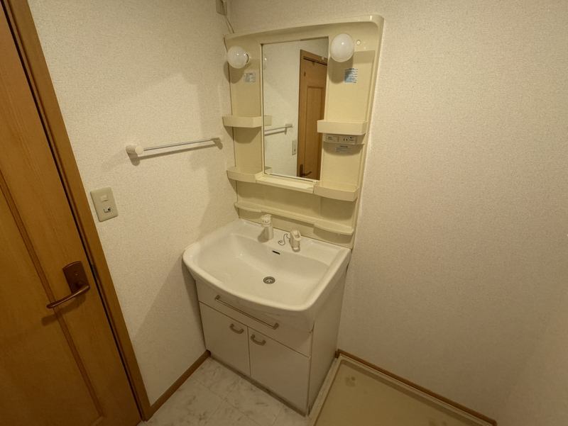 カトレーヴⅠの物件内観写真