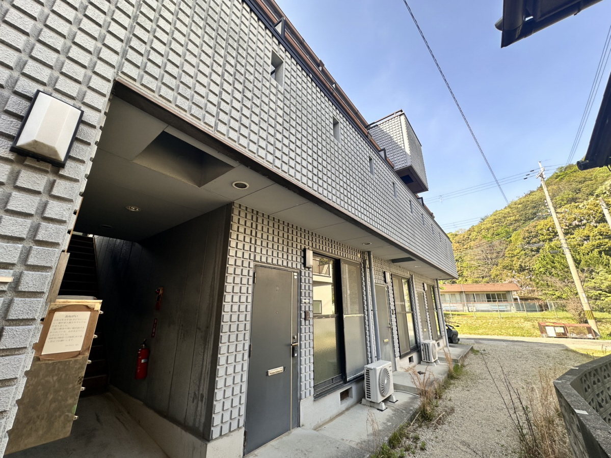 マンションとみたの物件外観写真