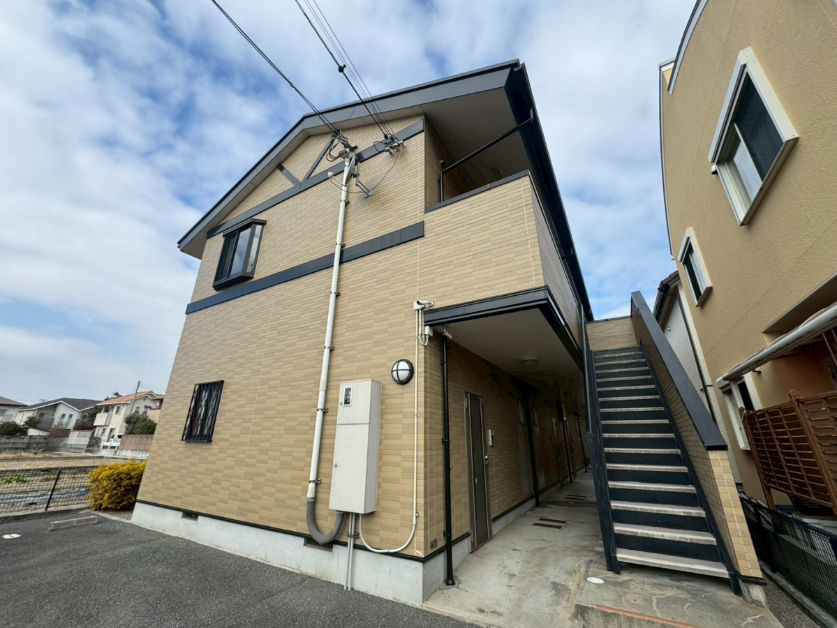 アヴェニュー谷川