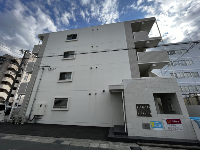 MISTRAL神田町外観写真