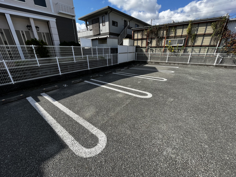 駐車場 写真13