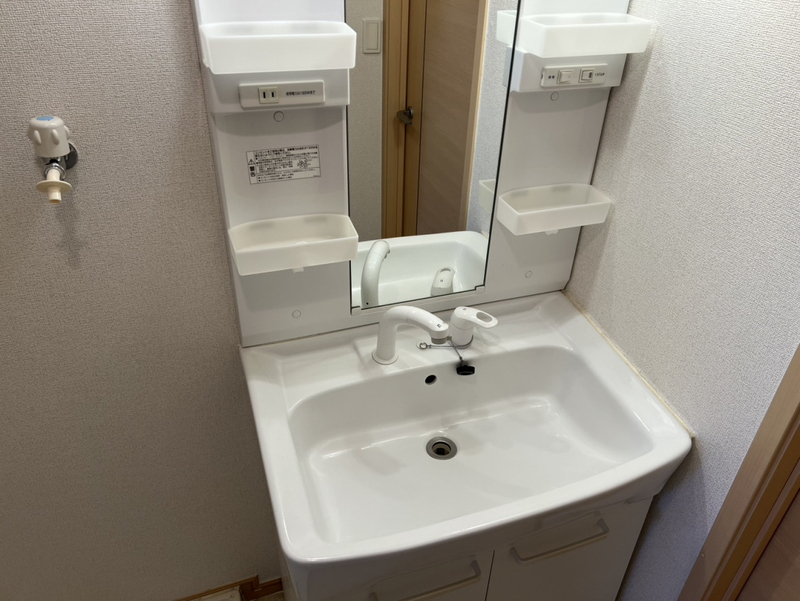 エクラタンCの物件内観写真
